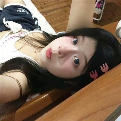 木马上的女人